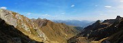 73 Dal Benigni scendiamo con vista sulla Val Salmurano baciata dal sole pomeridiano
